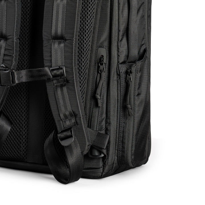 CT15 Plus Backpack - ROBIC® Nylon 420D Ripstop
