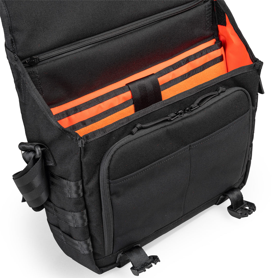 CT MESSENGER BAG 14 - Cordura® Nylon 1000D