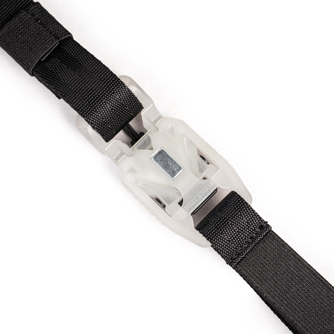 CT Chest Strap With FIDLOCK® V-BUCKLE 20 Black Flap Glow In The Dark