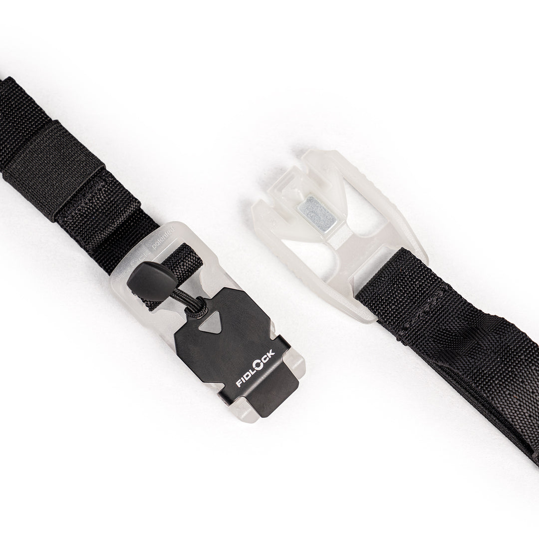 CT Chest Strap With FIDLOCK® V-BUCKLE 20 Black Flap Glow In The Dark