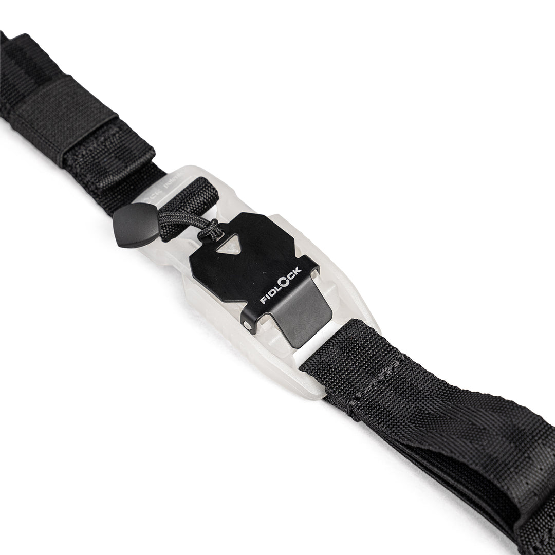 CT Chest Strap With FIDLOCK® V-BUCKLE 20 Black Flap Glow In The Dark
